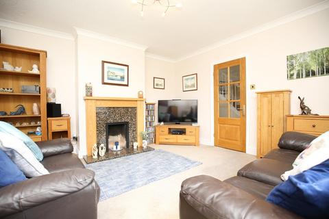 18 Townsend Close, Newton Regis, Tamworth, B79 0NP