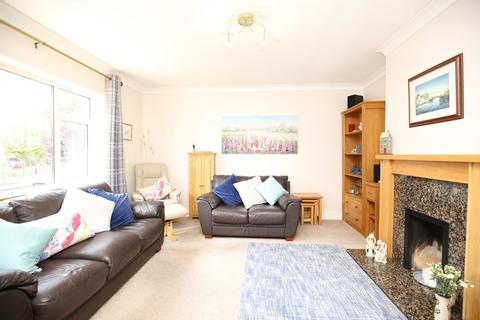 18 Townsend Close, Newton Regis, Tamworth, B79 0NP
