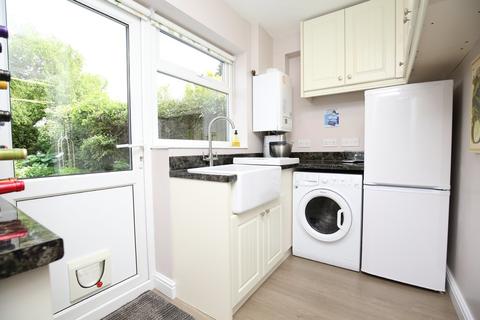 18 Townsend Close, Newton Regis, Tamworth, B79 0NP