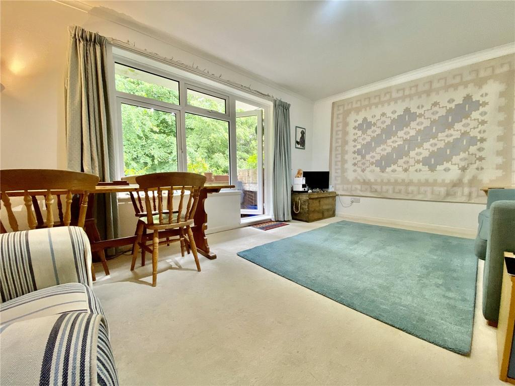 Portarlington Road, Westbourne, Dorset, BH4 2 bed apartment for sale