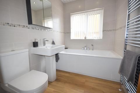 19 Blenheim Drive, Goole, DN14 6LP