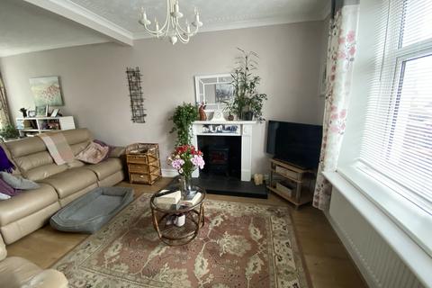 82 Carmarthen Road, Cross Hands, Llanelli, SA14 6SU