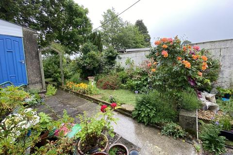 82 Carmarthen Road, Cross Hands, Llanelli, SA14 6SU