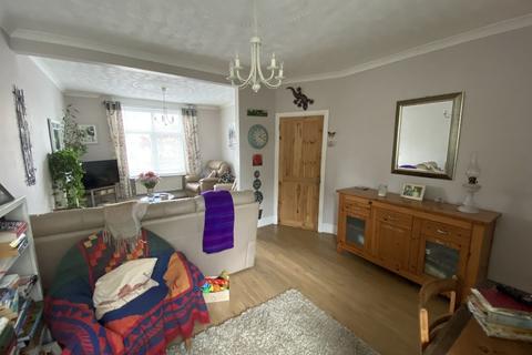 82 Carmarthen Road, Cross Hands, Llanelli, SA14 6SU