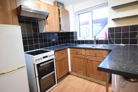 2 bedroom flat to rent, Seaford Court, 14 Argyll Road