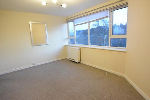 2 bedroom flat to rent, Seaford Court, 14 Argyll Road