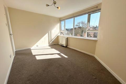 2 bedroom flat to rent, Seaford Court, 14 Argyll Road