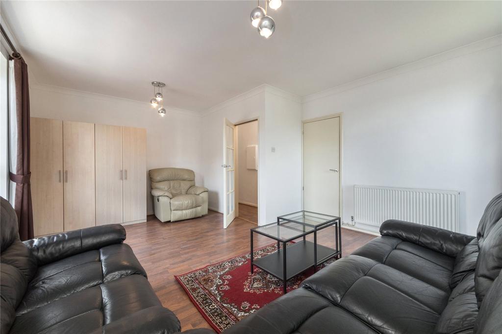 Akbar House, Cahir Street, London 2 bed flat - £325,000