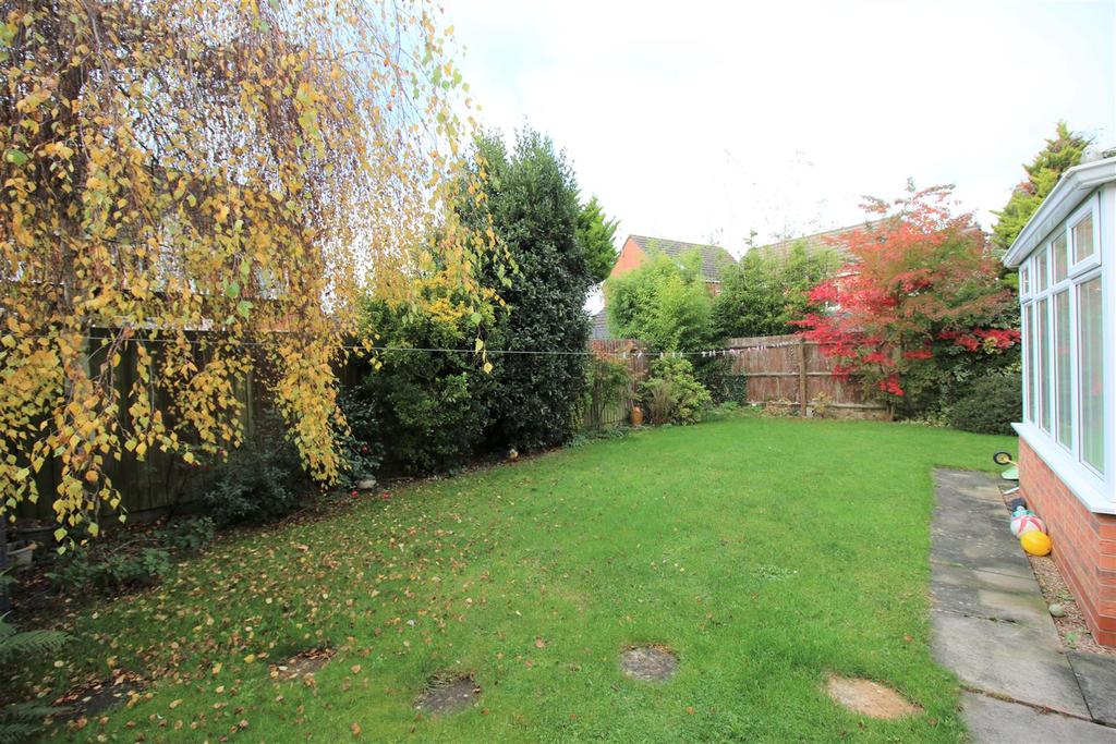 Eliot Gardens Bedworth Fasci Garden
