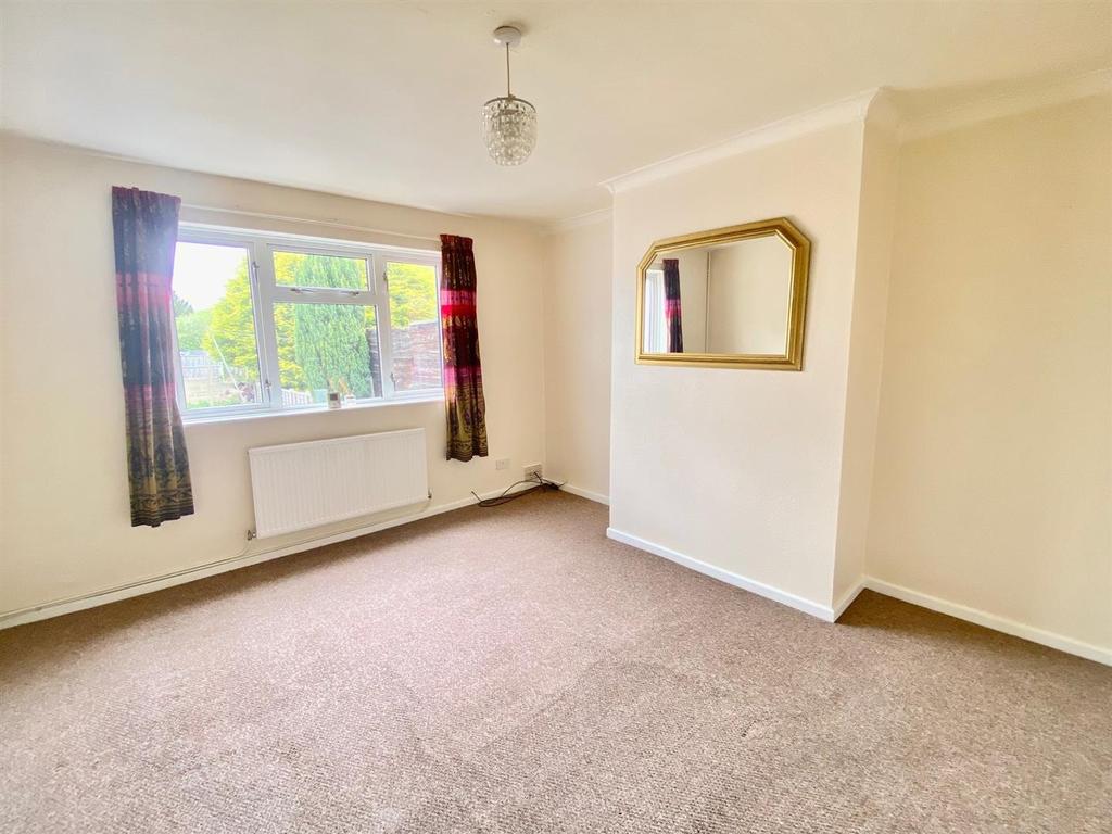 Sorrell Road, Hill Top, Nuneaton 3 bed end of terrace house £165,000