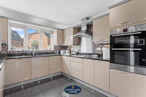 14 Bronze View, Coventry, CV4 8HR
