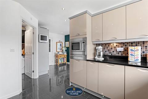 14 Bronze View, Coventry, CV4 8HR