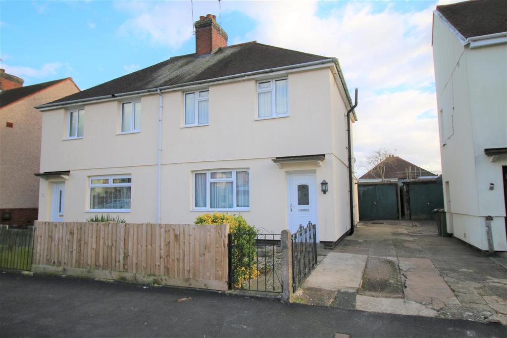 Alexander Road, Bedworth 3 bed semidetached house £179,950