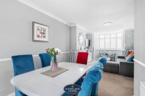 25 Arnold Avenue, Coventry, CV3 5LW