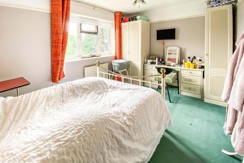 34 Hampton Road, Warwick, CV34 6JL