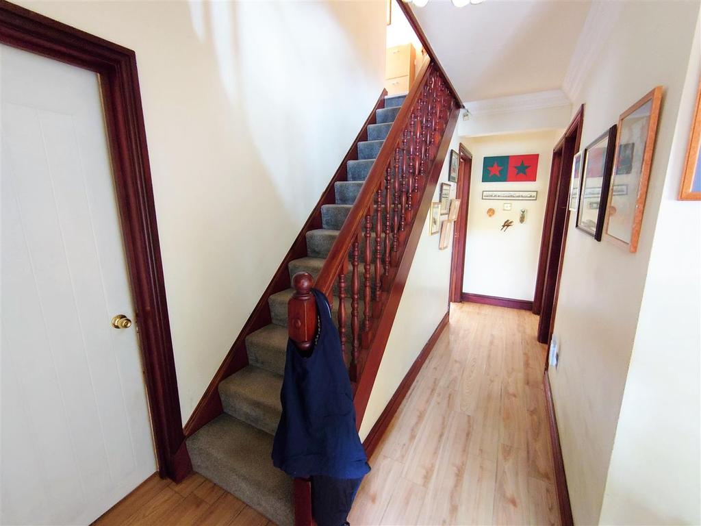 Hall.jpg