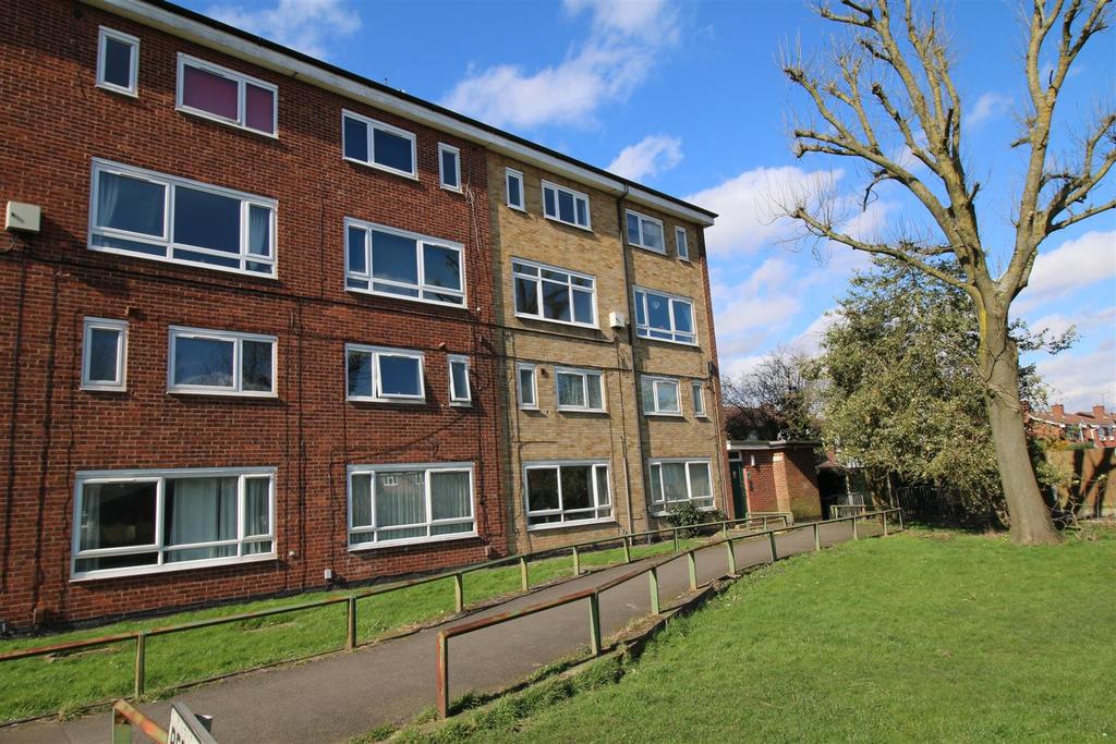 Mount Pleasant Road, Bedworth 2 bed apartment £99,950