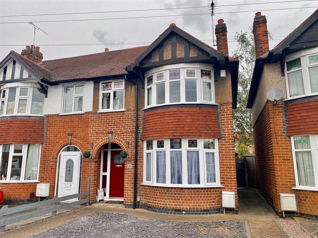 Stretton Road, Nuneaton 3 bed end of terrace house £195,000