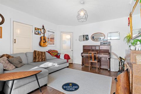 81 Crosbie Road, Coventry, CV5 8FX
