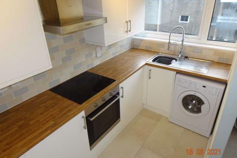 2 bedroom apartment to rent - Storthwood Court, Storth Lane, S10 3HP