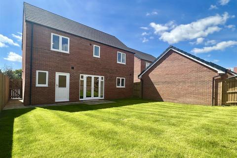 4 bedroom detached house for sale - Little Wold Lane, South Cave, Brough