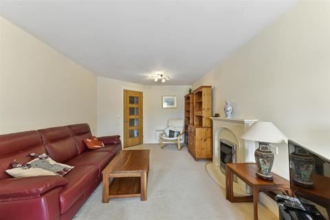 1 bedroom apartment for sale, Goodes Court, Baldock Road, Royston