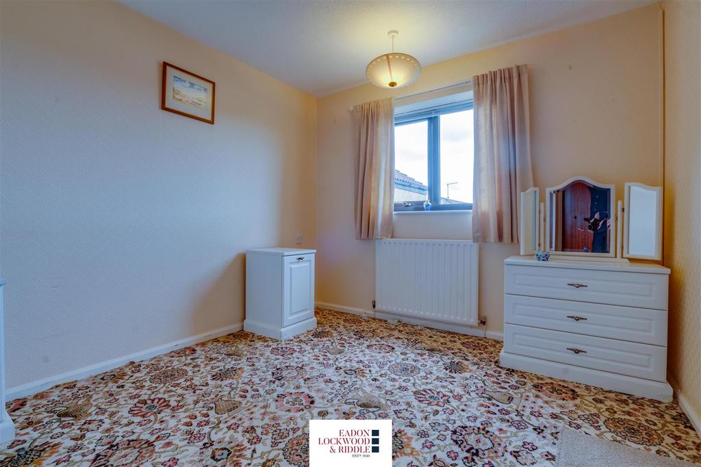 Bedroom 1-1.jpg