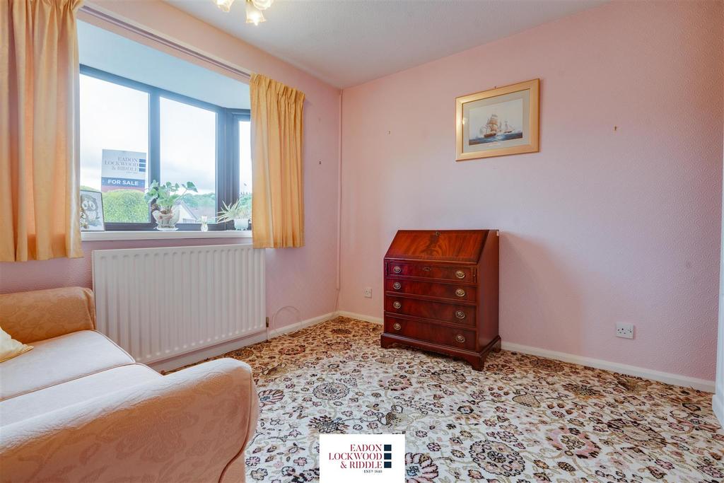 Bedroom 2-1.jpg