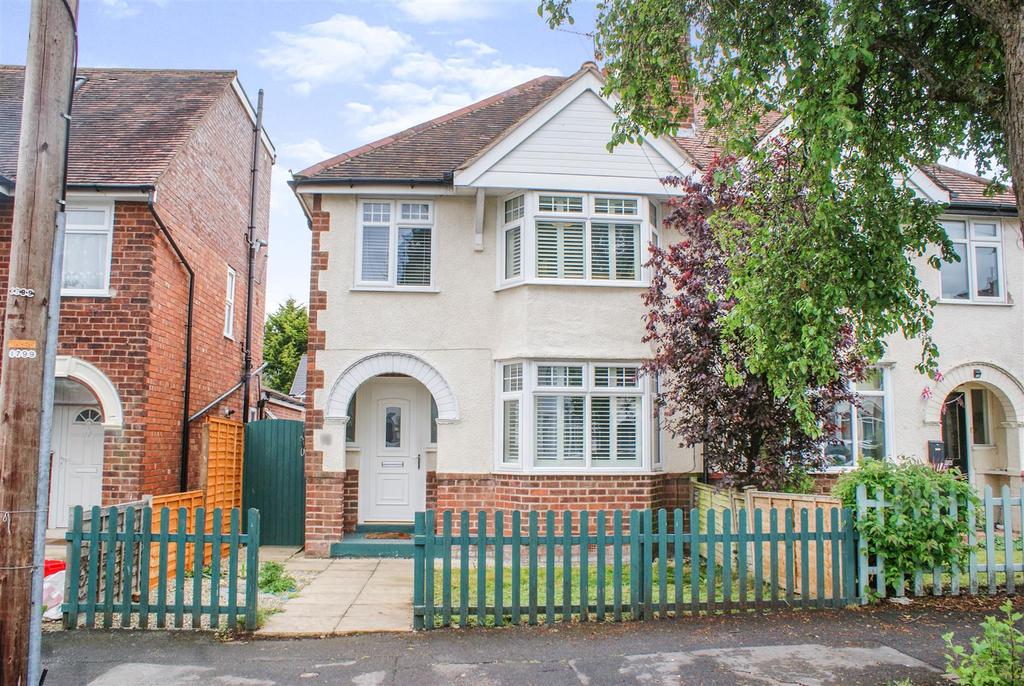 Northway, Leamington Spa 3 bed semidetached house £325,000