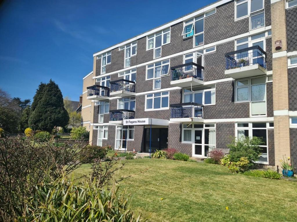 Bradford Place, Penarth 2 bed £850 pcm (£196 pw)