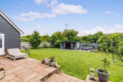 7 Forge Close, Pyecombe, Brighton, BN45 7BJ