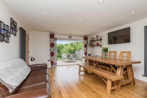 7 Forge Close, Pyecombe, Brighton, BN45 7BJ