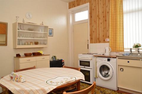 35 Forest Street, Oldham, OL8 3ER