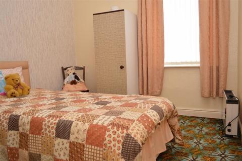 35 Forest Street, Oldham, OL8 3ER