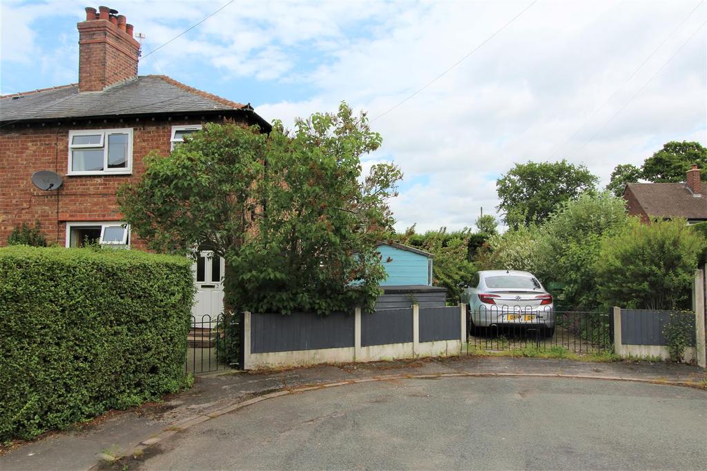 Park Road, Lymm 3 bed semidetached house £350,000
