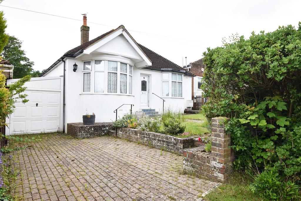 Park View, Hastings 2 bed detached bungalow £425,000