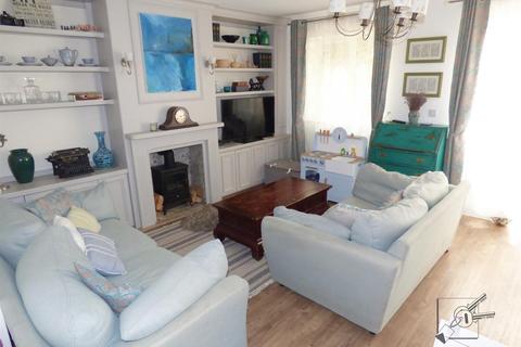 16 Chancel Drive, Wainscott, Rochester, ME3 8FT