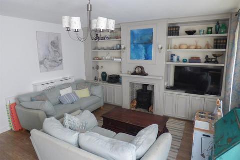 16 Chancel Drive, Wainscott, Rochester, ME3 8FT