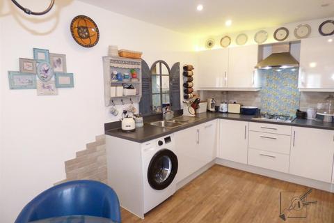 16 Chancel Drive, Wainscott, Rochester, ME3 8FT