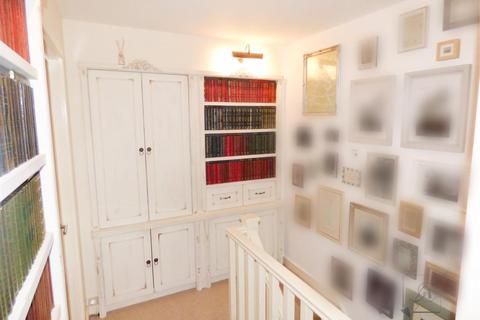 16 Chancel Drive, Wainscott, Rochester, ME3 8FT