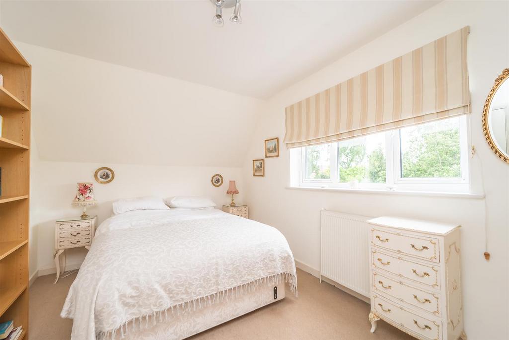 8 The Orchard 019.jpg