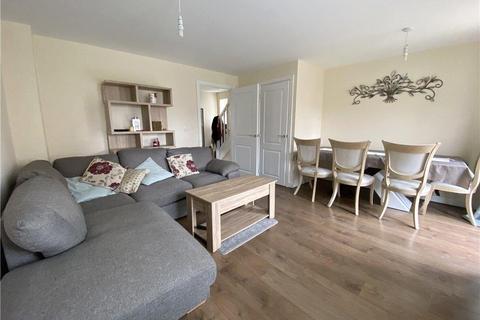 8 Tulip Tree Road, Nuneaton, CV10 9FG