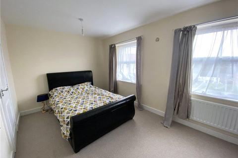 8 Tulip Tree Road, Nuneaton, CV10 9FG