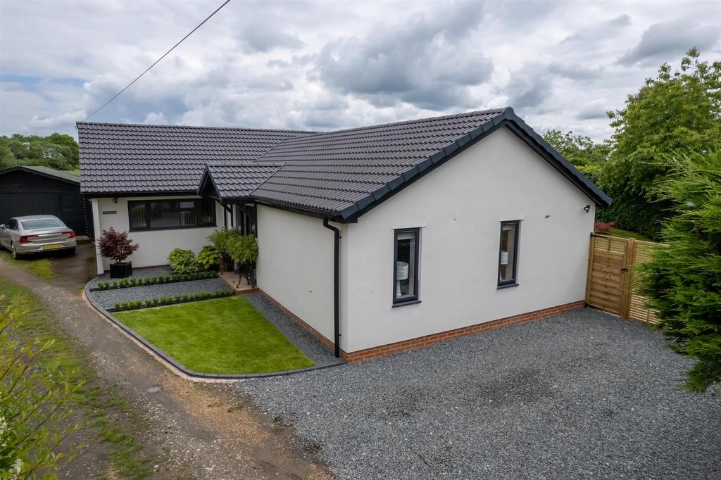 Friday Street, Lower Quinton, Stratford upon Avon 3 bed detached