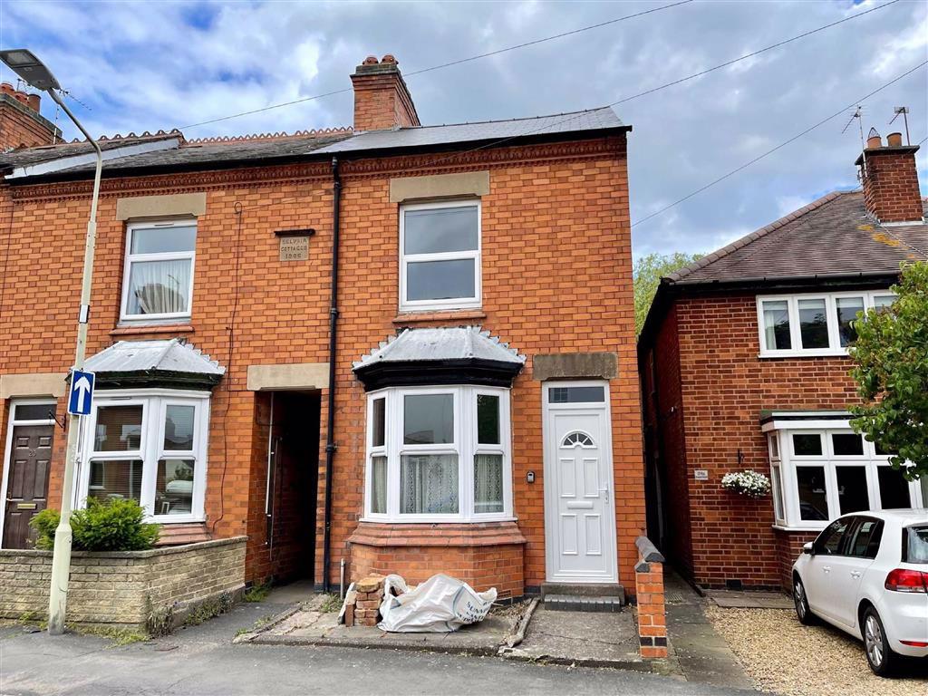 Castle Road, Kirby Muxloe, Leicester 2 bed end of terrace house £750