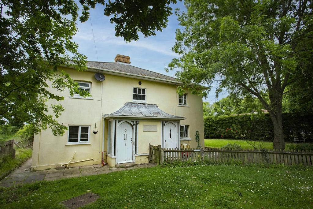 The Broyle, Ringmer, Lewes 3 bed semidetached house £375,000
