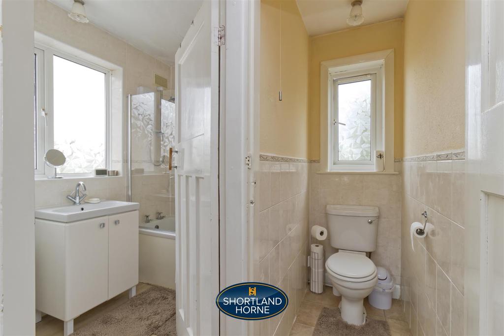 Bath WC.jpg