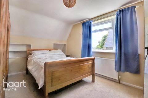 16 Lower Byfield, Monks Eleigh, Ipswich, IP7 7JJ