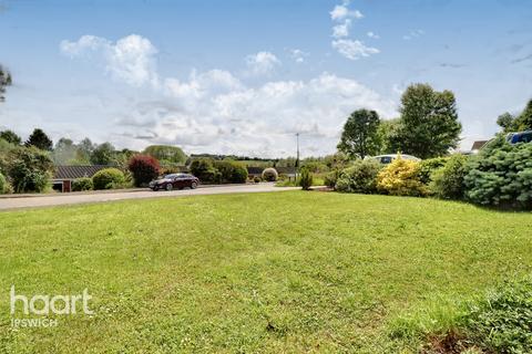 16 Lower Byfield, Monks Eleigh, Ipswich, IP7 7JJ