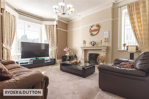 5 bedroom semi-detached house for sale - Stamford Road, Lees, Oldham, Greater Manchester, OL4